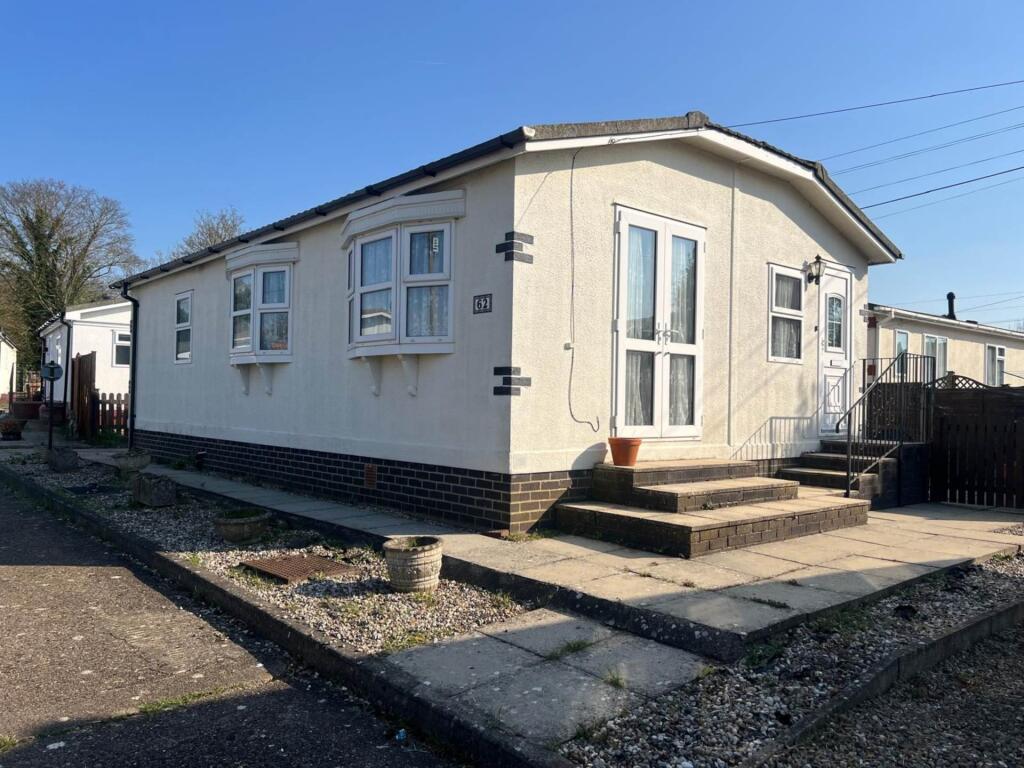 Main image of property: Hillcrest Park, Letchworth Garden City, SG6 4LD