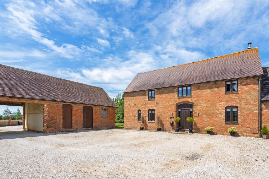 Main image of property: Gaydon Road, Bishops Itchington, Southam