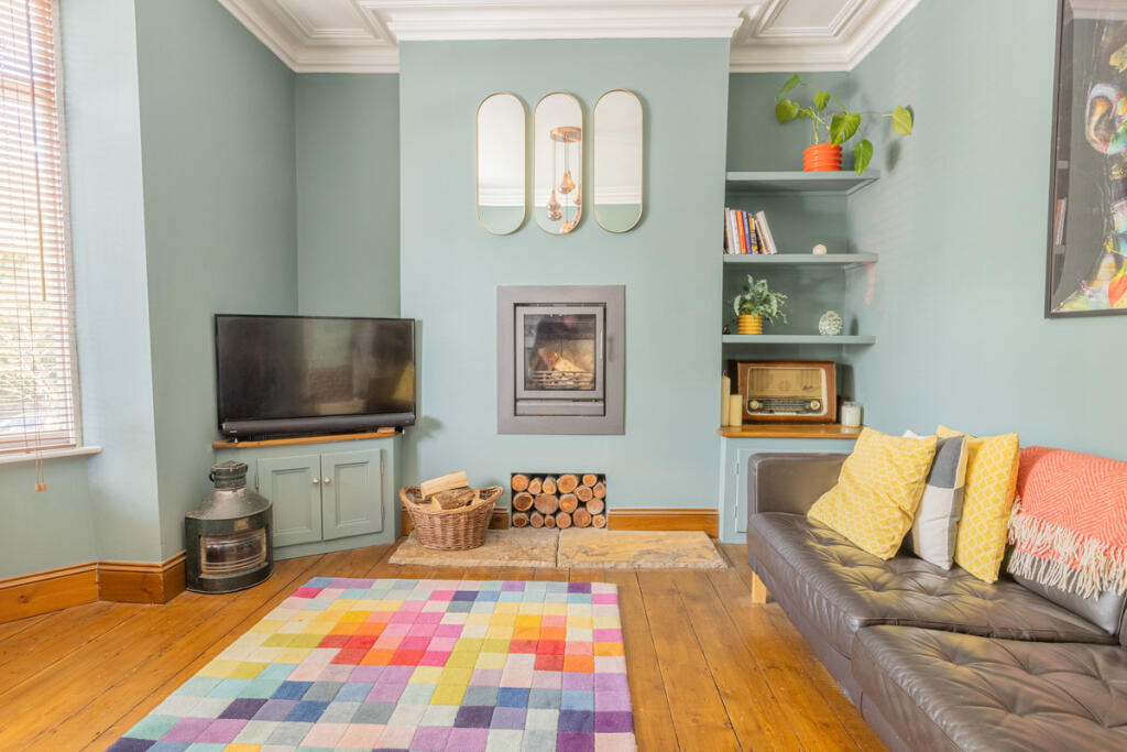 Clyffard Crescent, Newport, NP20 - View 2