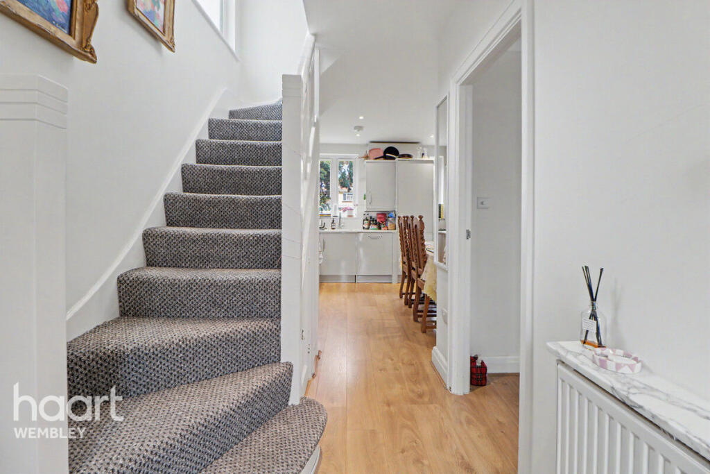 Barn Hill Estate photo 3