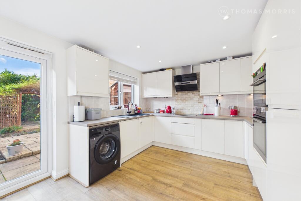 House in Great Barford, Bedford - View 5