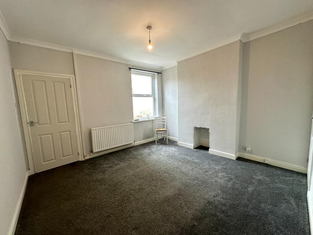 House in Wolverhampton - View 4