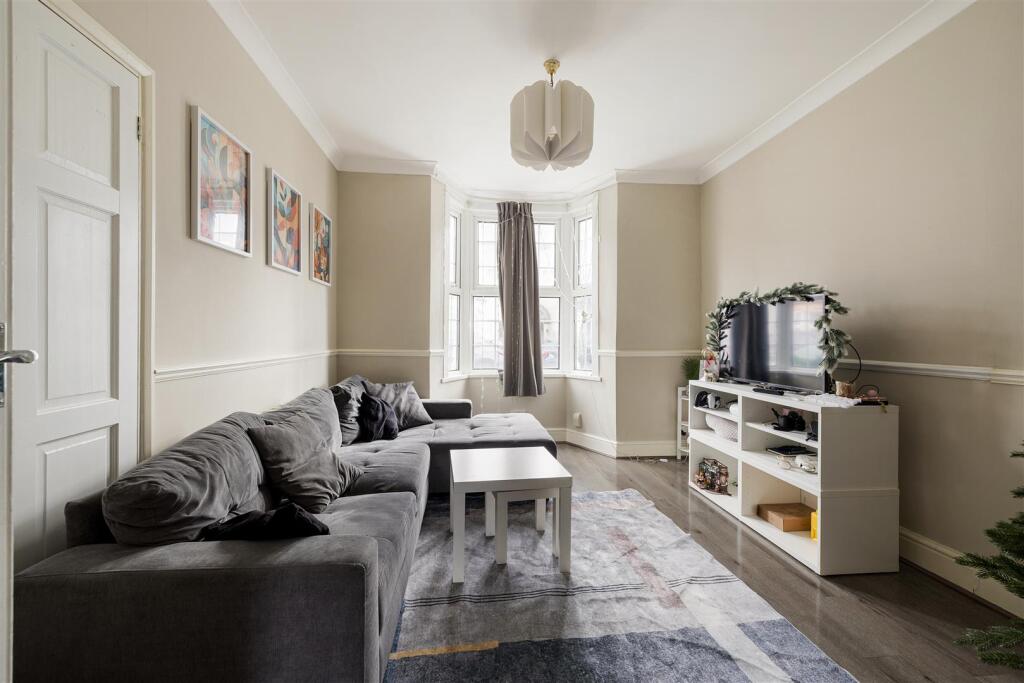 Southwell Grove Road, Leytonstone photo 2