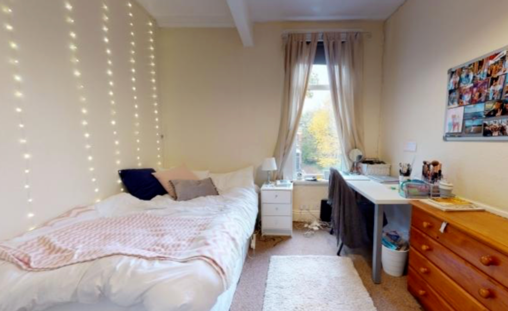 8 bedroom house for rent
