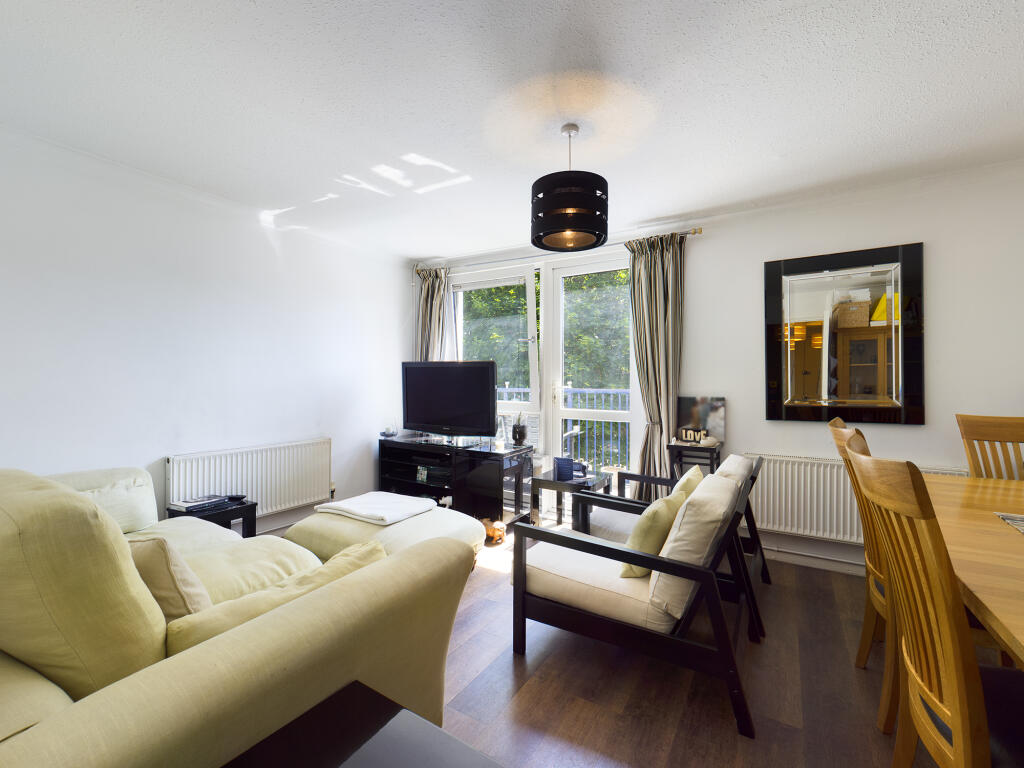 Main image of property: Eider Court, Rolt Street, Deptford, London, SE8 5PE