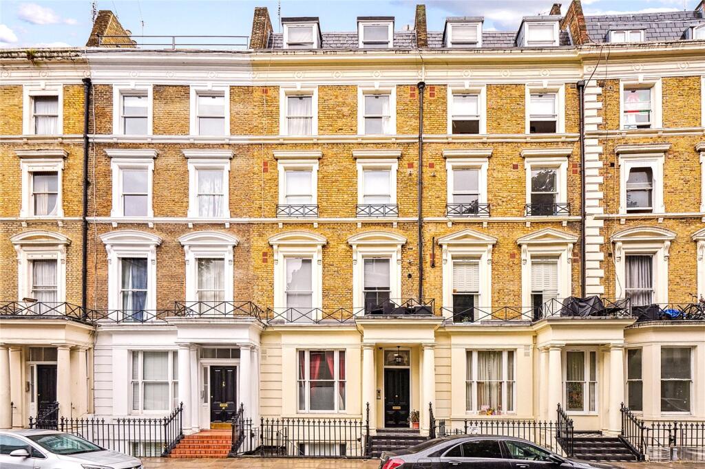 Apartment in London, Royal Borough of Kensington and Chelsea - More