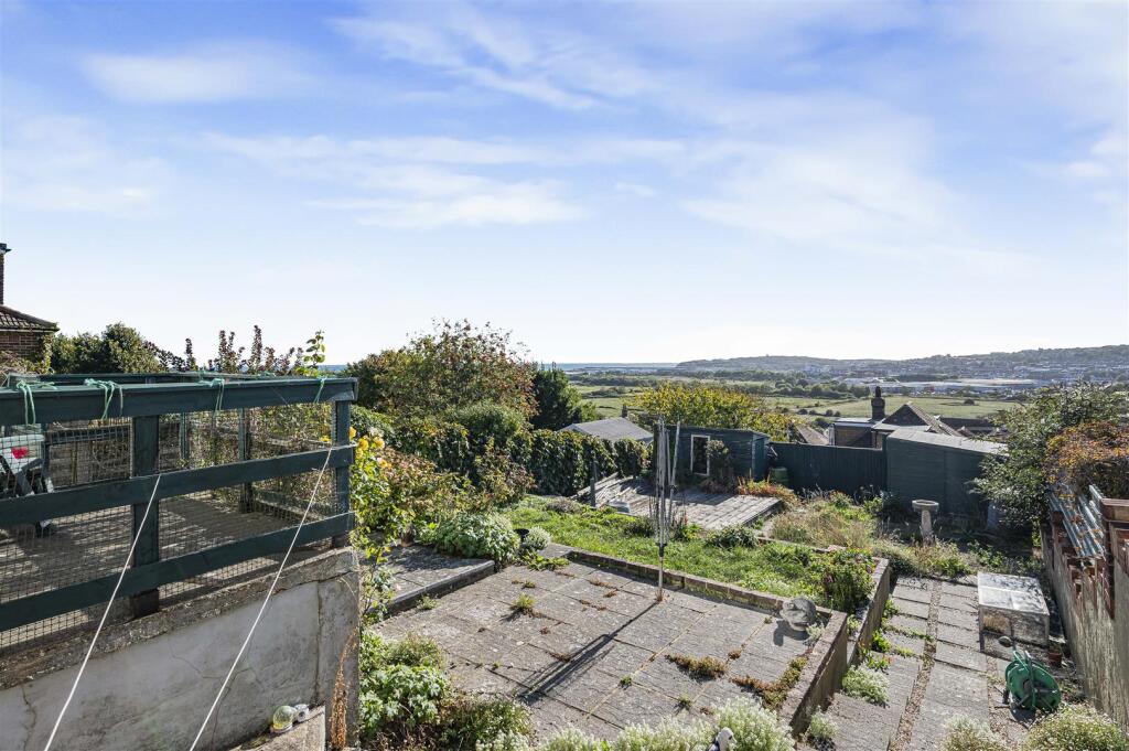 House in Lewes, Newhaven - View 3