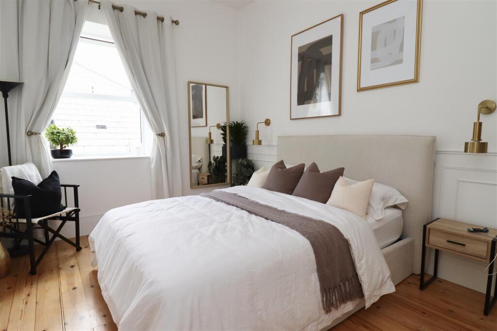Main image of property: 3 Grassdale Park, Brough