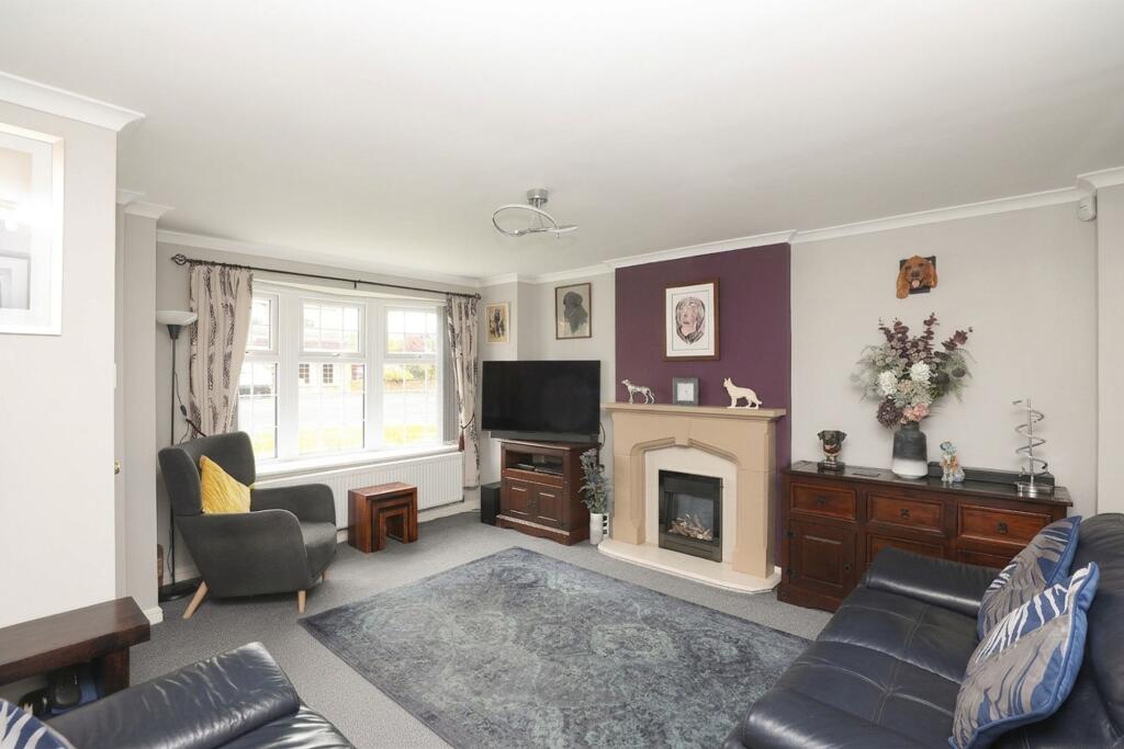 House in Chesterfield, Staveley CP - View 4