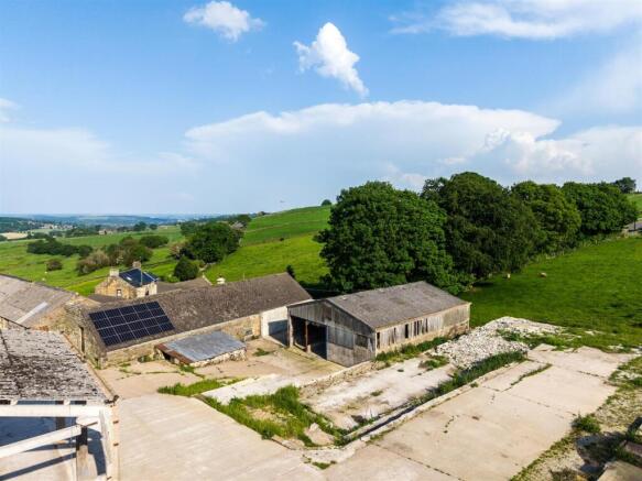 Barn 7