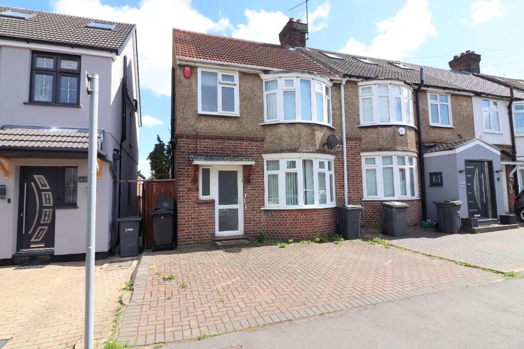 Beechwood Road, Luton, Bedfordshire, LU4 9RD, Bedfordshire