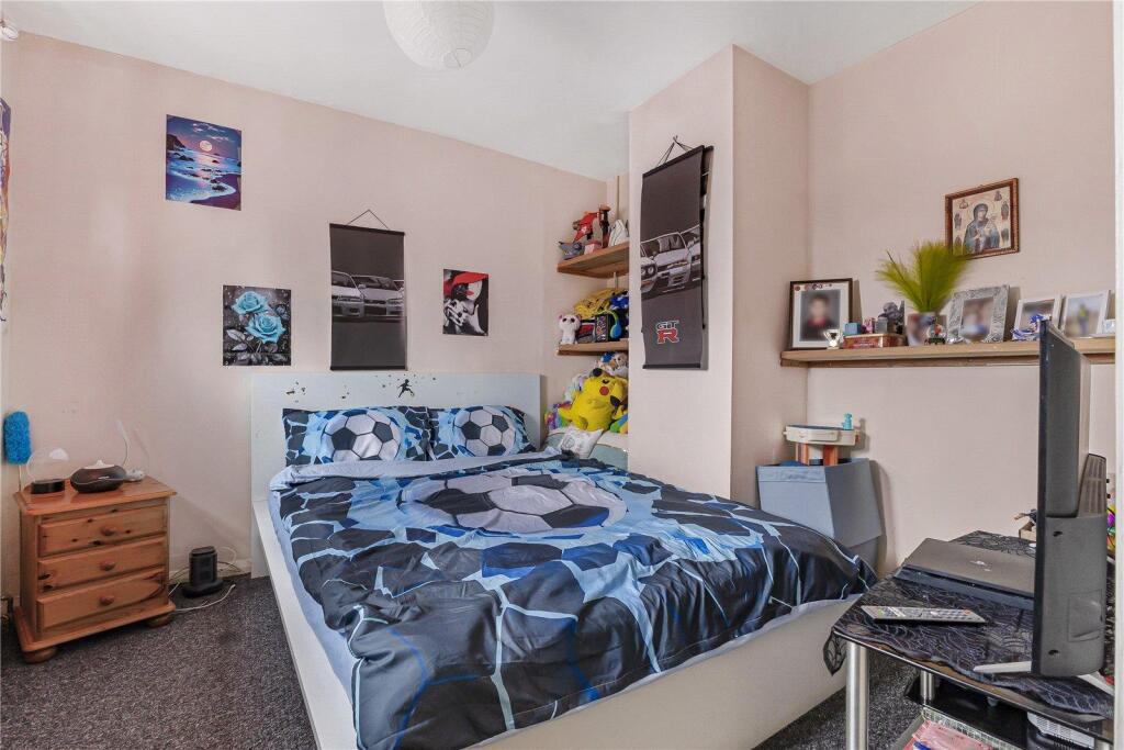 House in Orpington, Leesons, St Paul's Cray - View 5