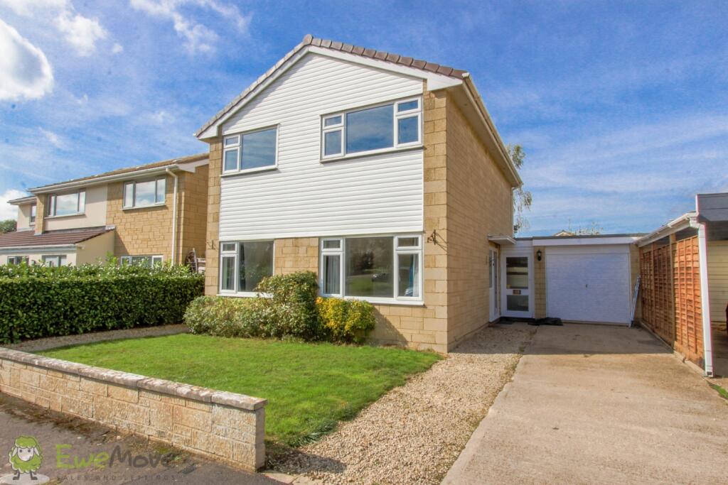 Main image of property: 18 Three Sisters Lane, Prestbury, Cheltenham
