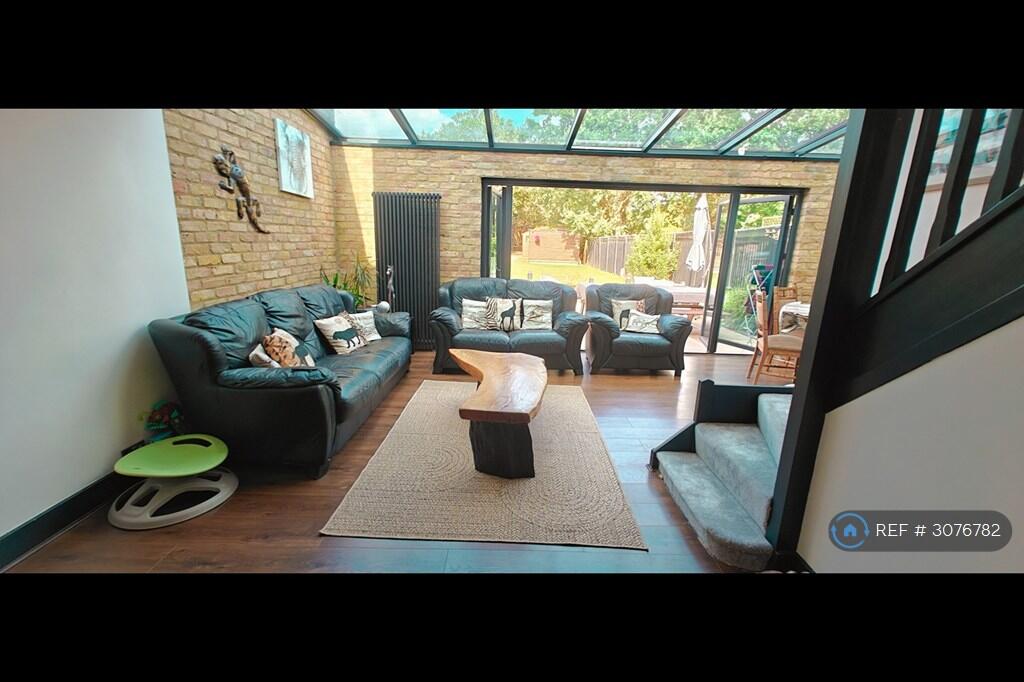 House in Chelmsford, Runwell - View 3
