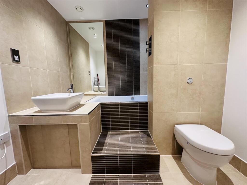 2 bedroom duplex for rent