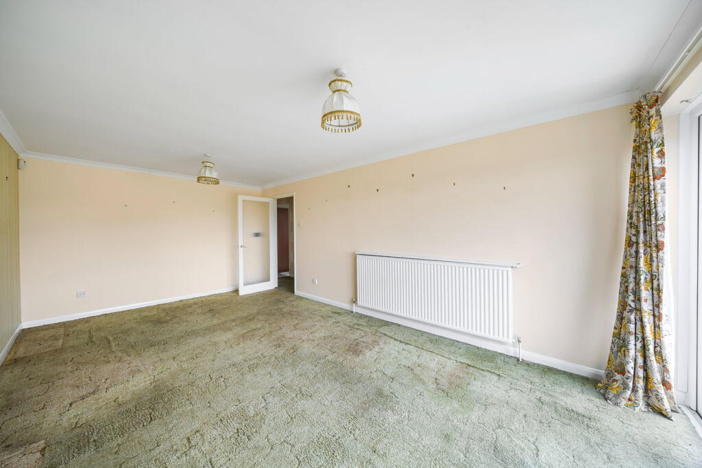 Kingsley Park, Whitchurch, RG28 7HA photo 3