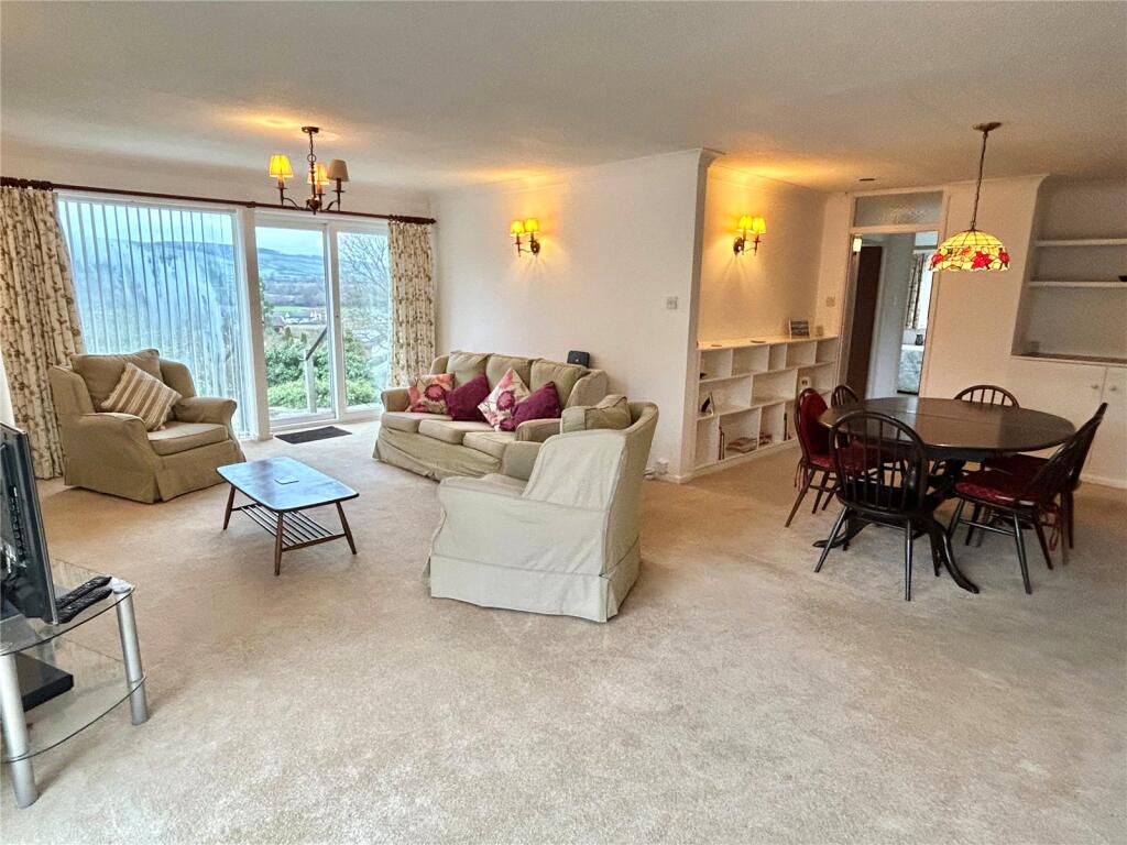 Manor Park, Old Cleeve, Minehead, Somerset, TA24 photo 4