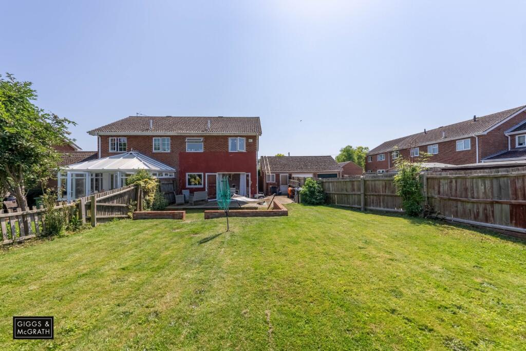 3-bed semi-detached on Chapel Road, Earith, Huntingdon, Cambridgeshire, PE28 3PU, £270,000