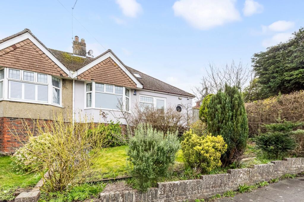 Main image of property: Beechwood Avenue, Brighton, BN1