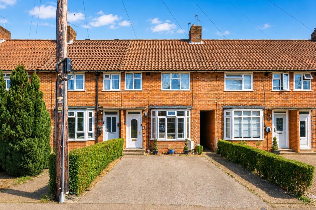 Main image of property: Handside Lane, Welwyn Garden City, Hertfordshire, AL8