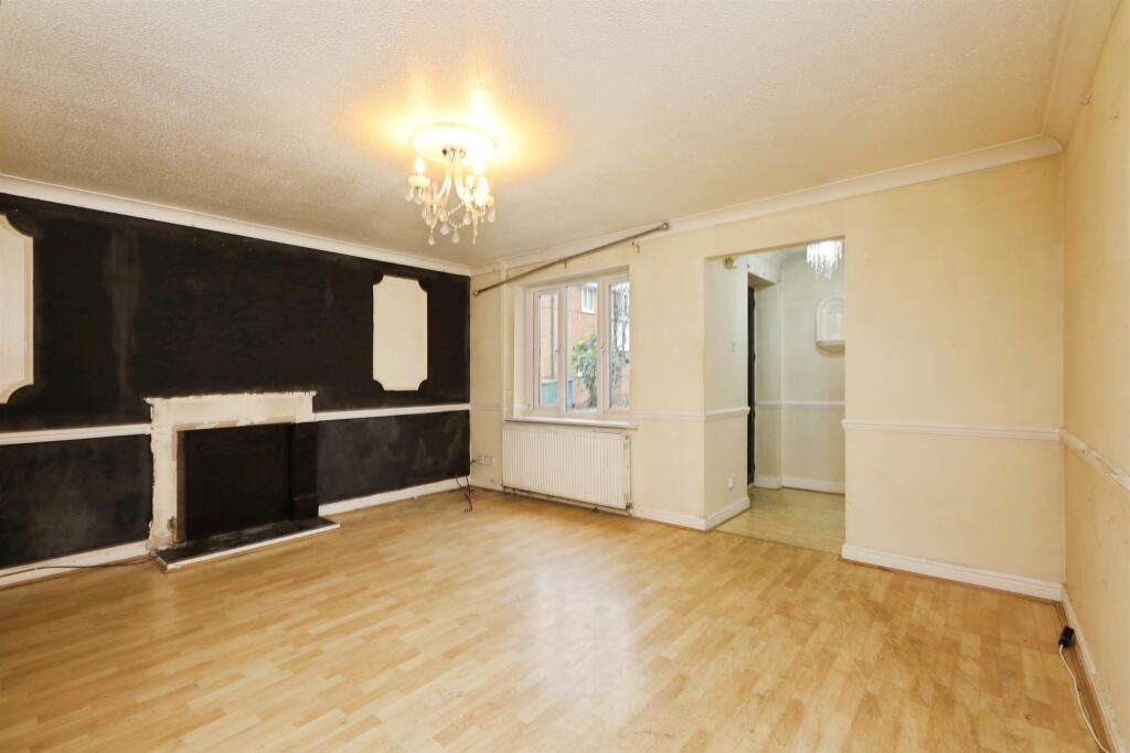 House in Sheffield - View 4