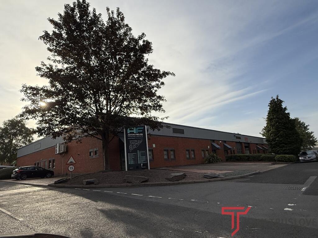 Main image of property: Units 15 & 16, Aston Fields Industrial Estate, Bromsgrove, B60 3EX