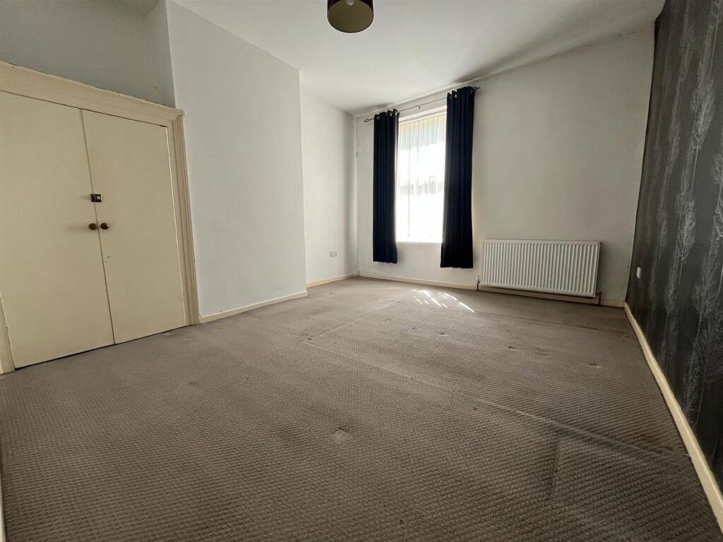 House in Tameside, The Hague - More