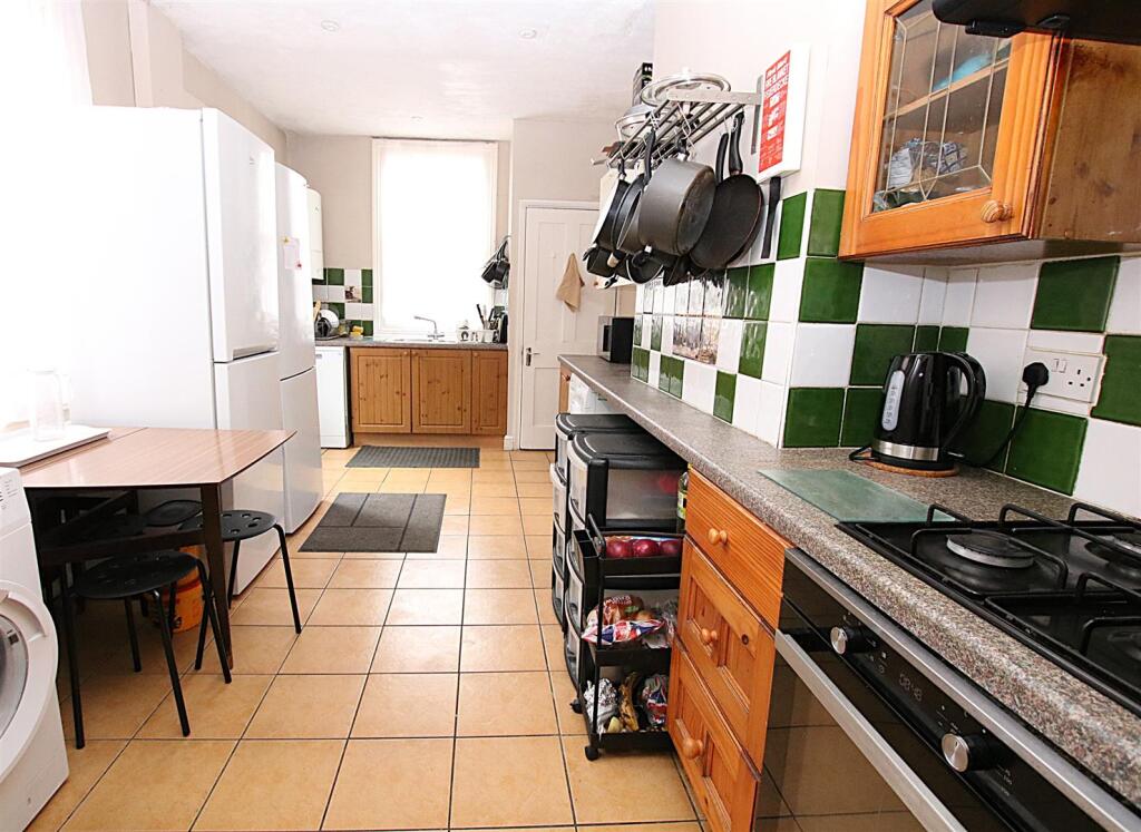 House in Northampton, Semilong - View 3