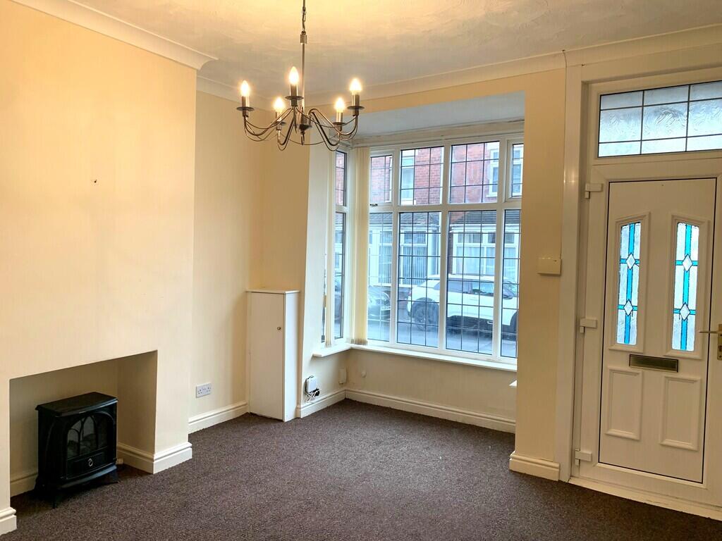 House in Stoke-on-Trent - View 2