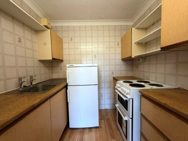 Apartment in Preston - More