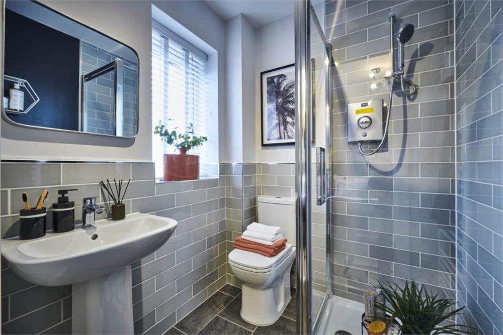 House in Newport, Glan Llyn, Llanwern - More
