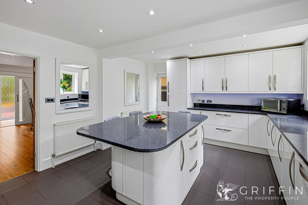 House in Thurrock, Essex - More