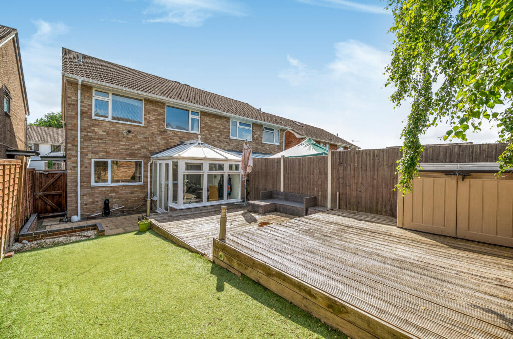 Main image of property: Thornbury Close, Fareham, Hampshire, PO14
