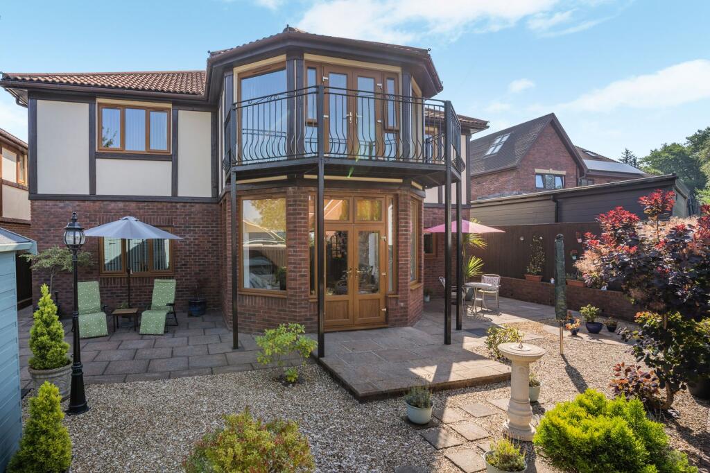 House in Cardiff - View 4