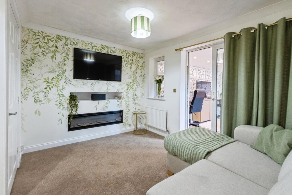 House in Wakefield - More