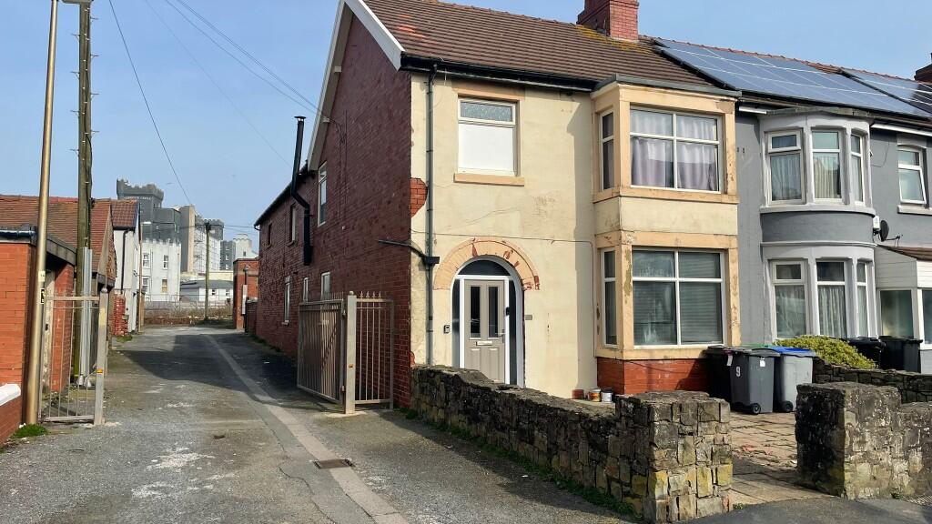 Main image of property: Chatsworth Avenue, FY2