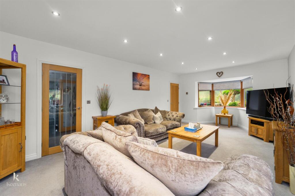 House in Hyndburn, Great Harwood Showground, Oakenshaw - View 5