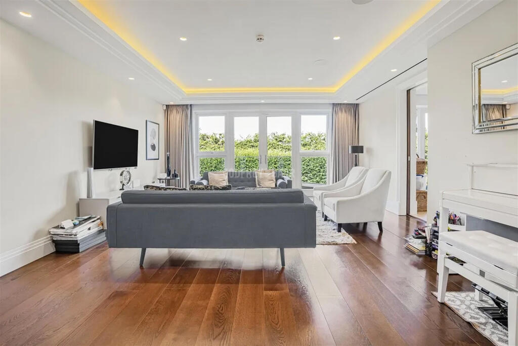 Apartment in London, Cockfosters - More