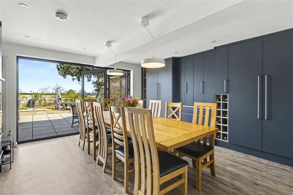 House in East Hertfordshire, Painter's Green, Datchworth - View 4