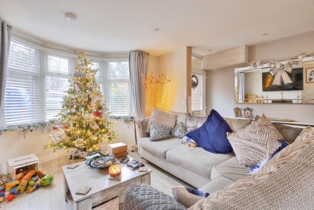 House in Northampton, Duston - View 2