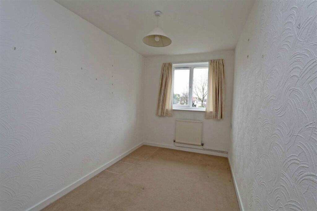 Apartment in Preston - More