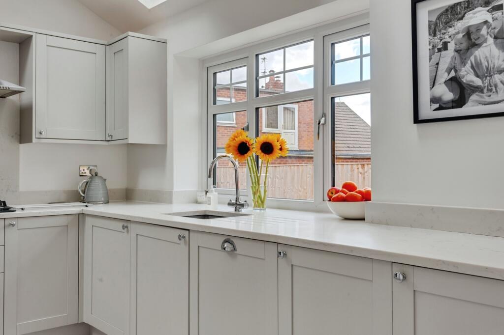 House in Runcorn, Halton Brook, Astmoor - View 4