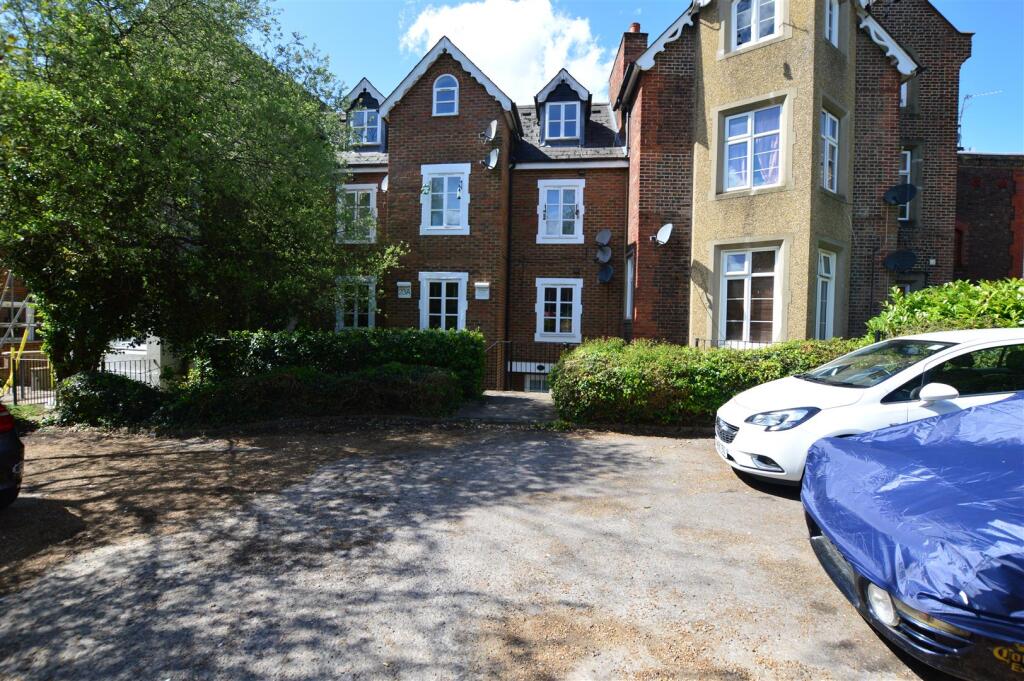 Main image of property: Upton Park, Slough, Berkshire