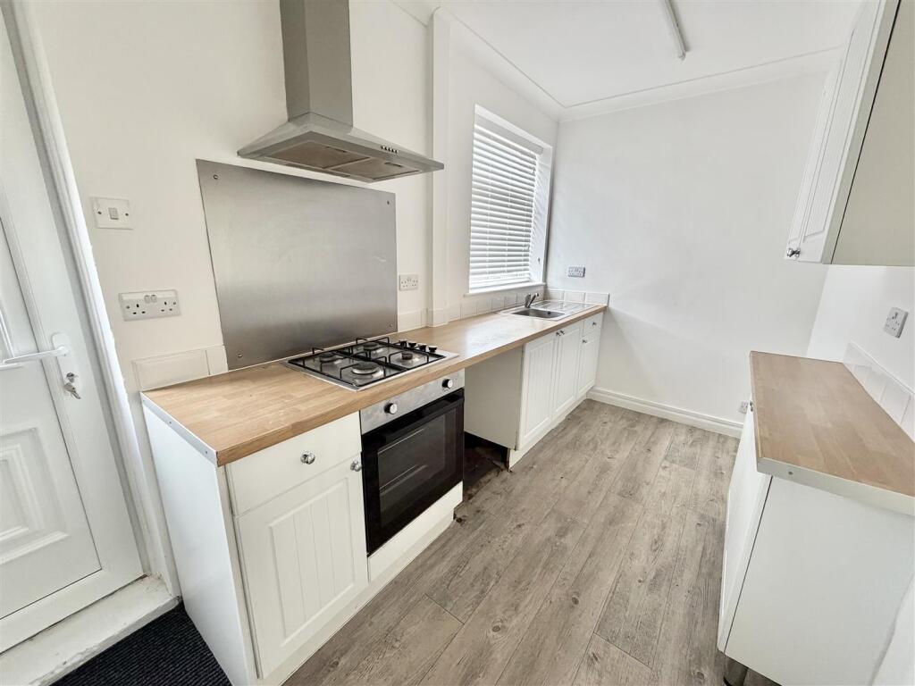 House in Houghton-le-Spring, Dairy Lane Estate - View 2