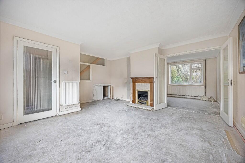 Edenham Crescent, Reading, Berkshire, RG1 photo 3