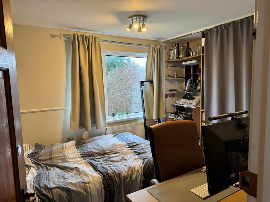 1 bedroom house share for rent