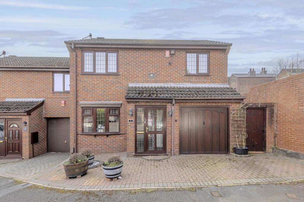 Main image of property: Felcourt Gardens, Northwood, Stoke on Trent, ST1 6TN