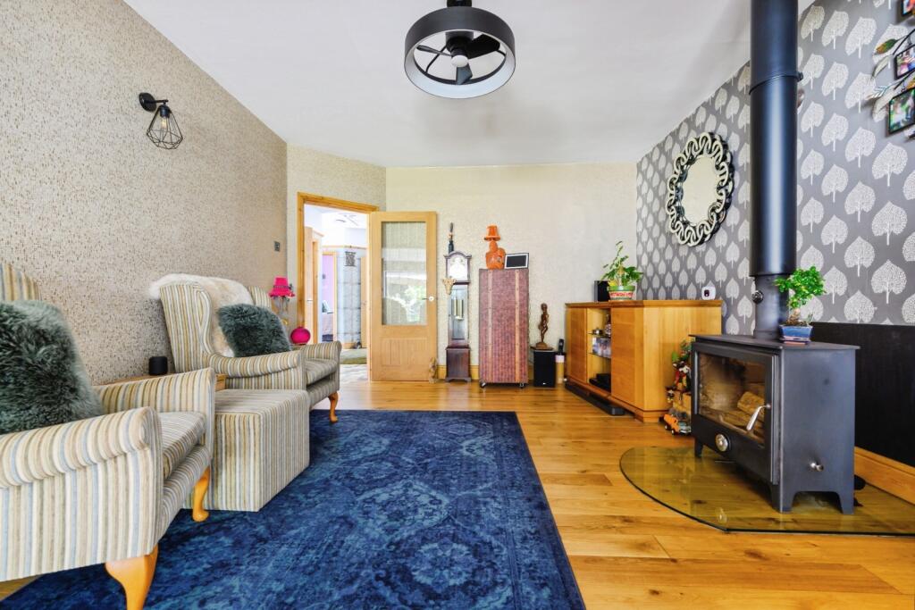 House in Portsmouth - View 3