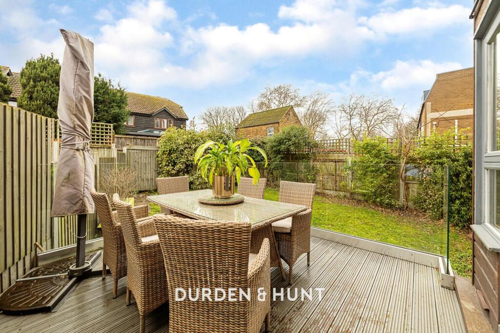 Main image of property: High Street, Wanstead, E11