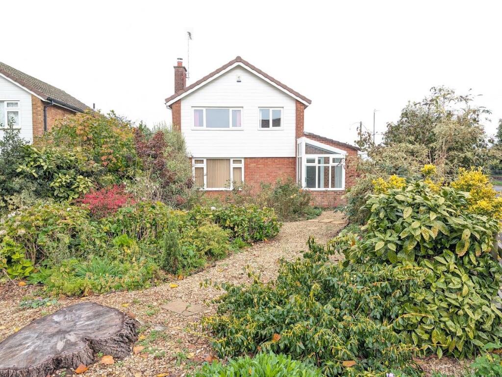 Main image of property: Oakleaze Road, Thornbury, Bristol